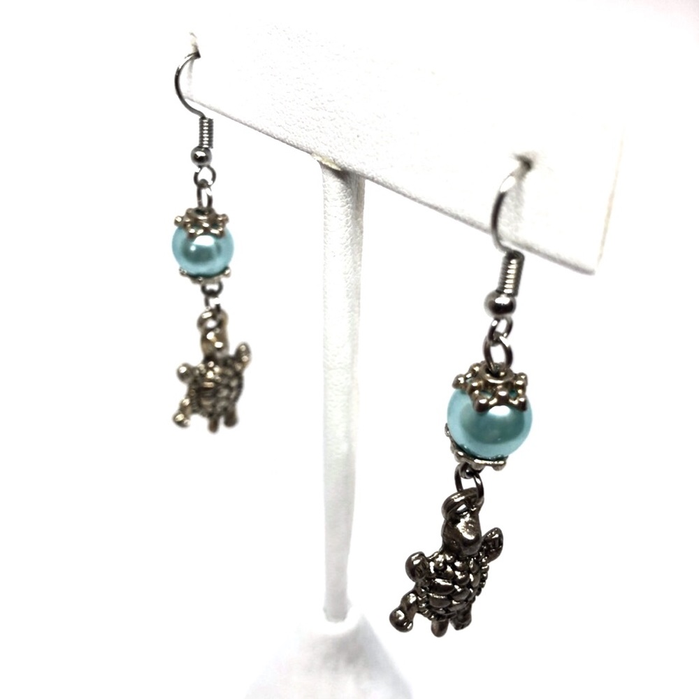 {3 for $20} sea turtle dangle earrings with pearls